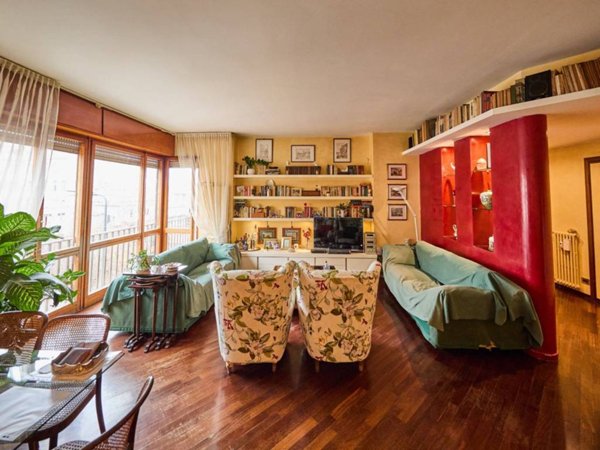 appartamento in vendita a Milano in zona Città Studi