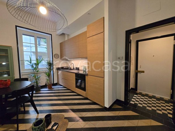 appartamento in vendita a Milano in zona Piazzale Lodi