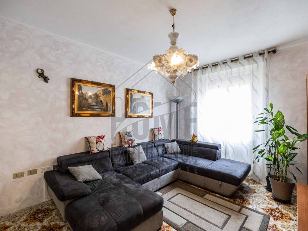 appartamento in vendita a Milano in zona Affori