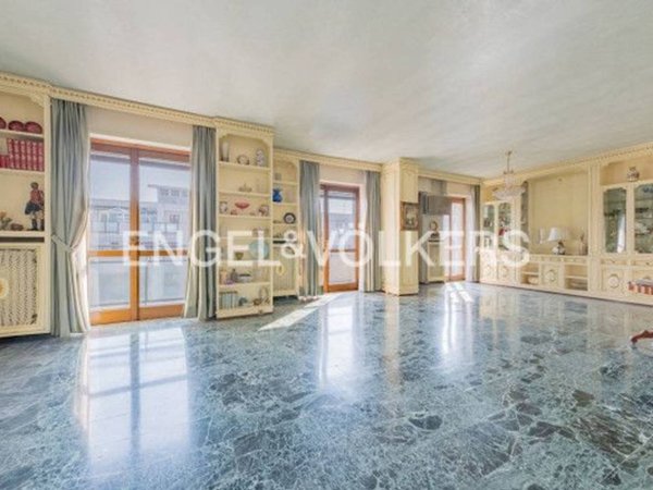 appartamento in vendita a Milano in zona Città Studi