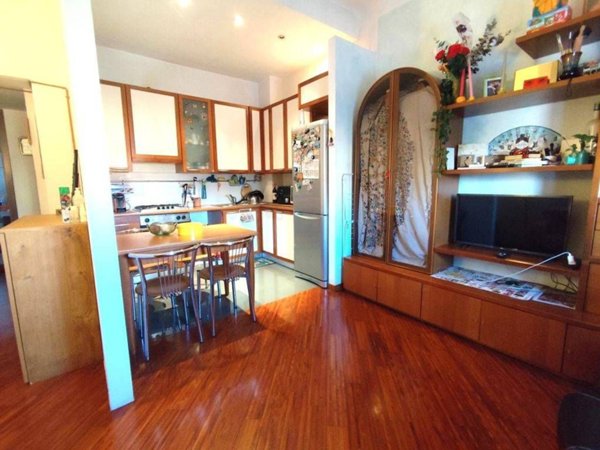 appartamento in vendita a Milano in zona Corvetto