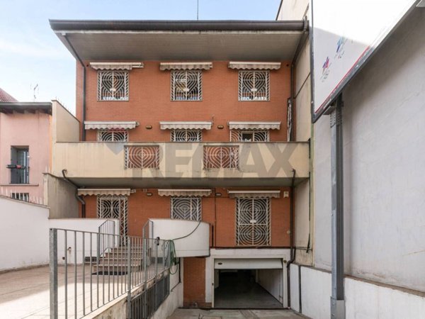 casa indipendente in vendita a Milano in zona Centro Storico