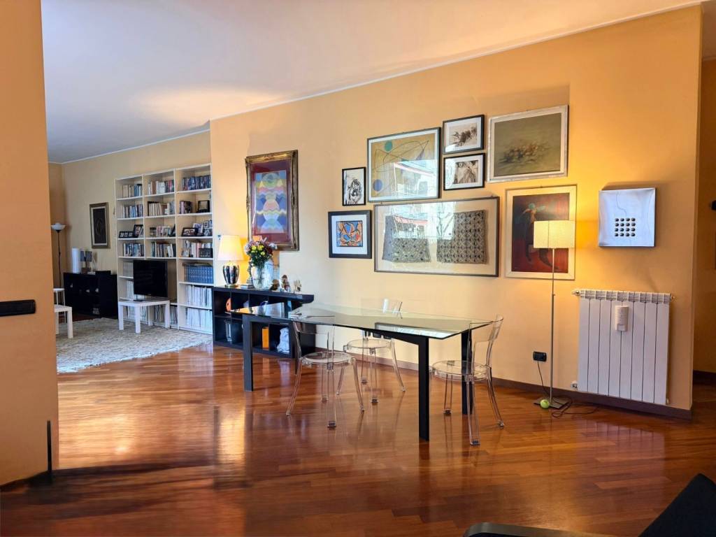 casa indipendente in vendita a Milano