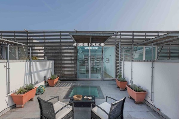 appartamento in vendita a Milano in zona Lambrate