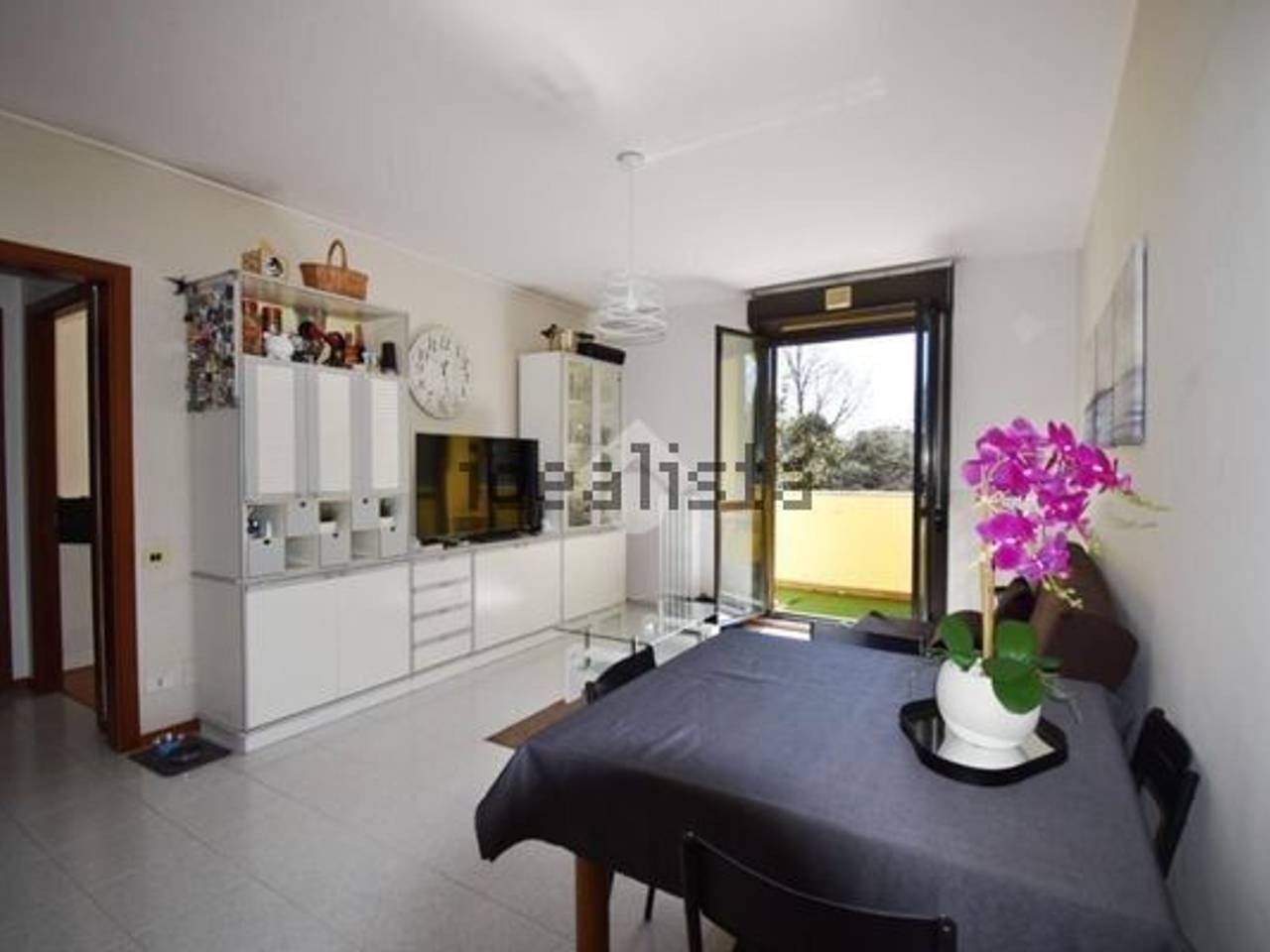 appartamento in vendita a Milano in zona Ronchetto sul Naviglio