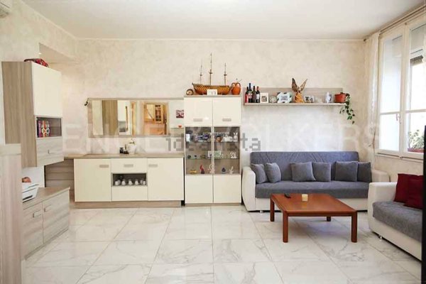 appartamento in vendita a Milano in zona Gratosoglio