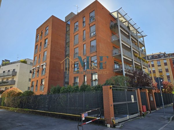 appartamento in vendita a Milano in zona Crescenzago