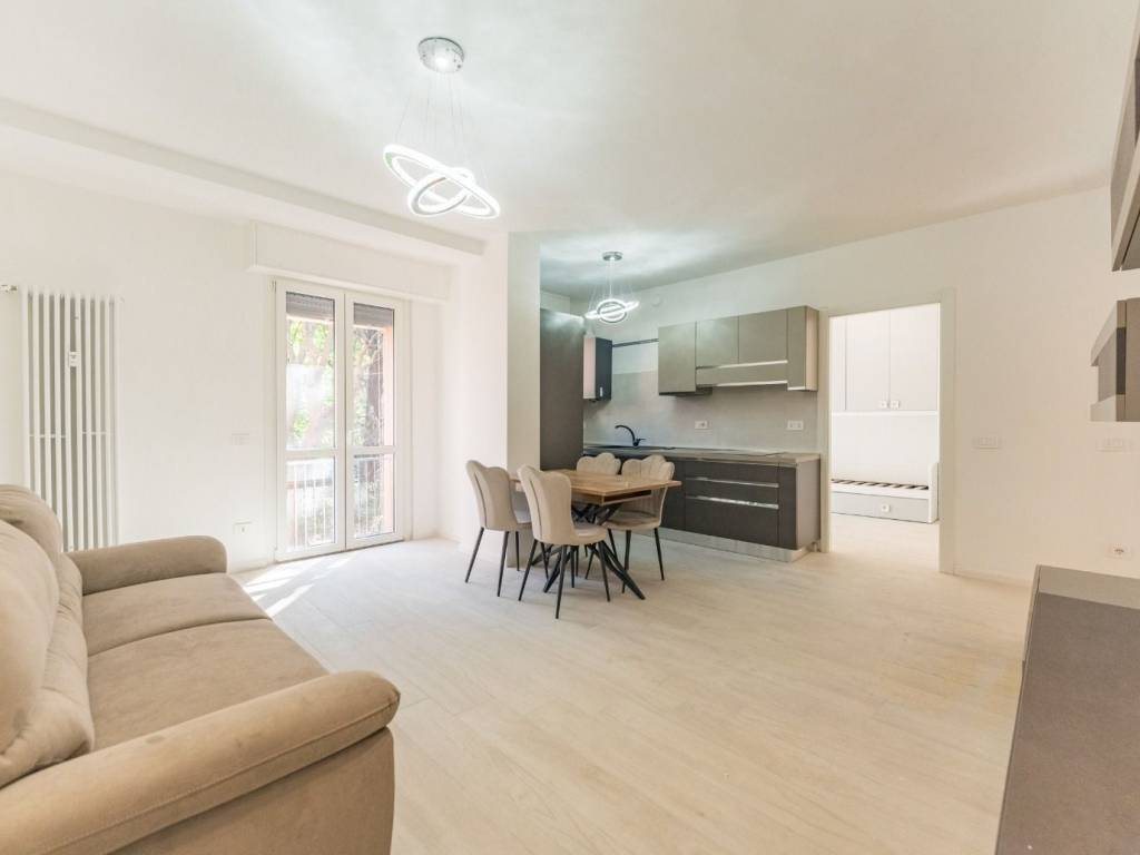 appartamento in vendita a Milano in zona Corvetto