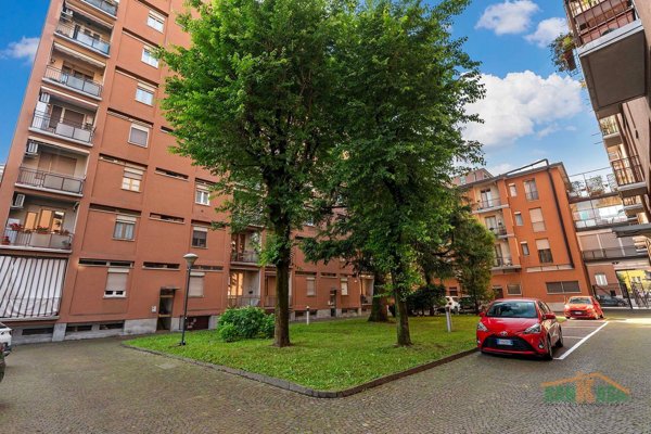 appartamento in vendita a Milano in zona Niguarda