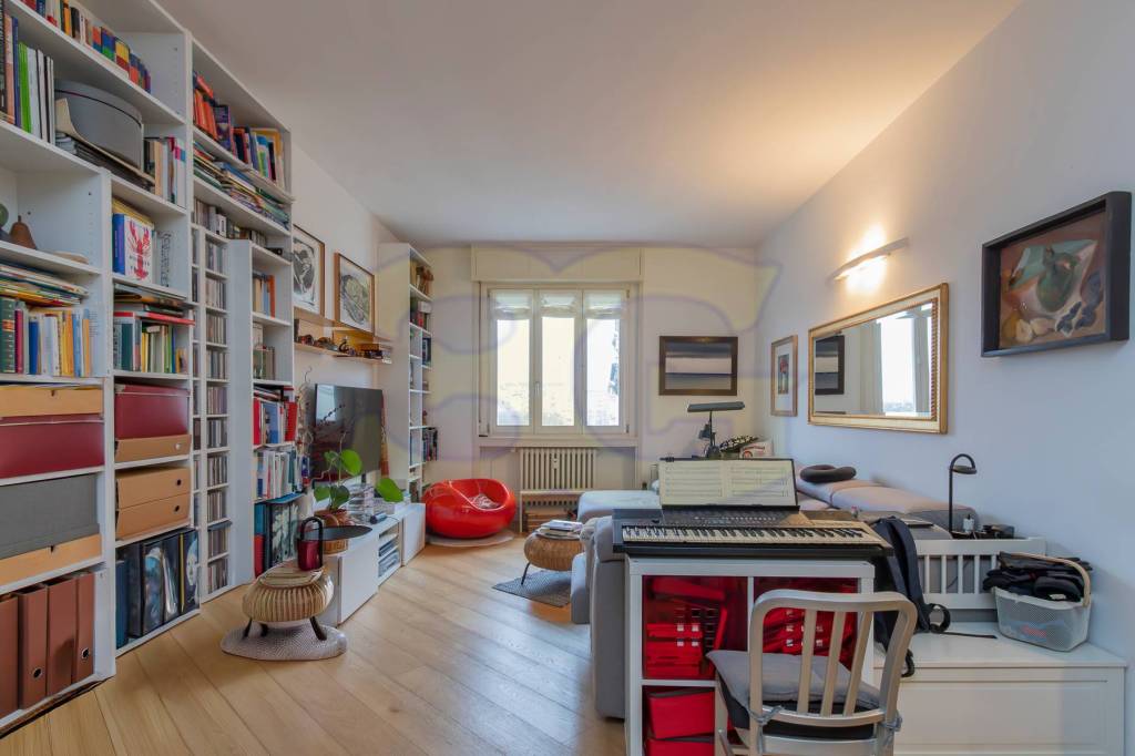 appartamento in vendita a Milano in zona Città Studi