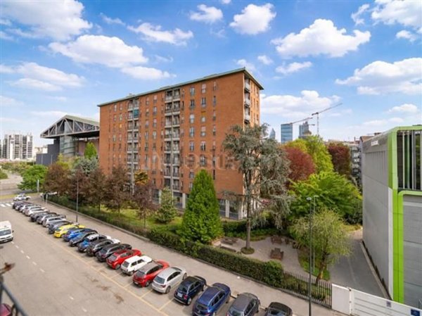 appartamento in vendita a Milano in zona Il Portello
