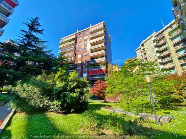 appartamento in vendita a Milano in zona Centro Direzionale
