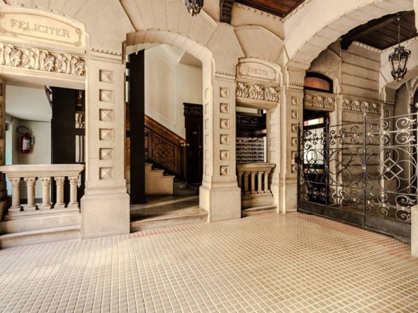 appartamento in vendita a Milano in zona Centro Direzionale