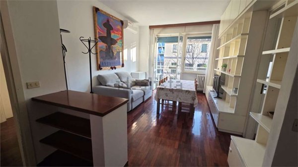 appartamento in vendita a Milano in zona Porta Garibaldi