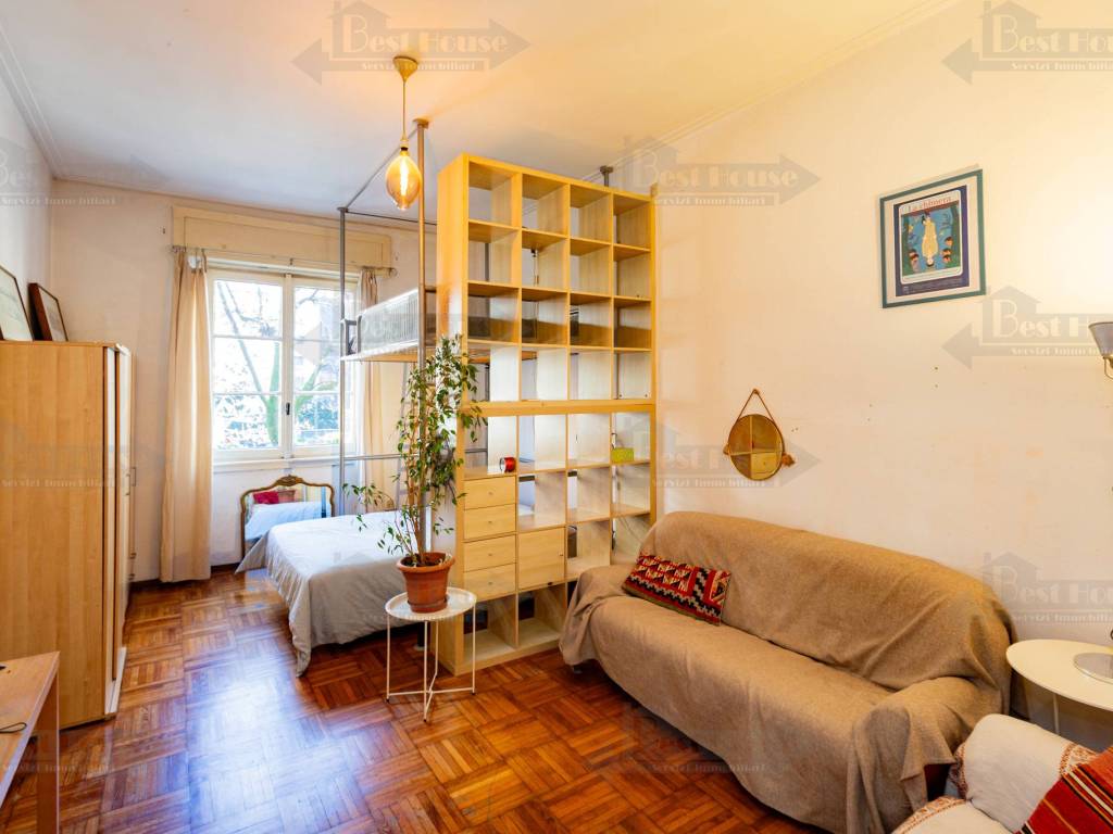 appartamento in vendita a Milano in zona Città Studi