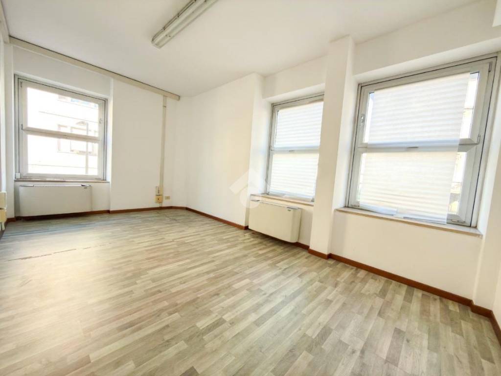 appartamento in vendita a Milano in zona Stazione Centrale