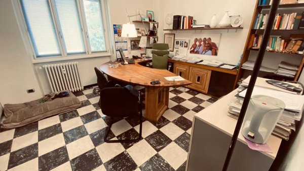 ufficio in vendita a Milano