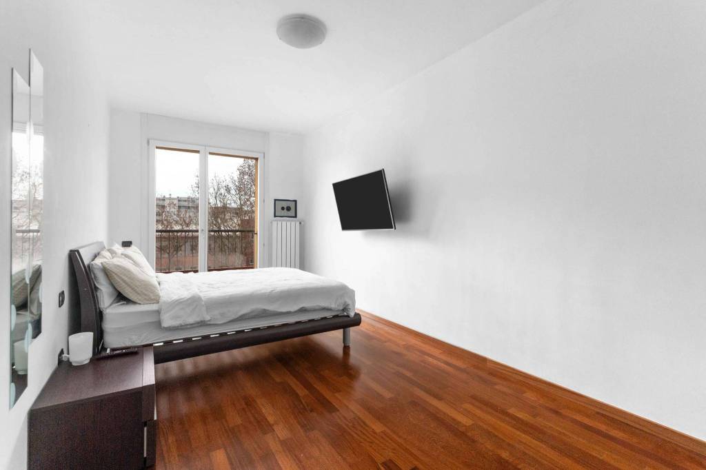 appartamento in vendita a Milano in zona Bocconi