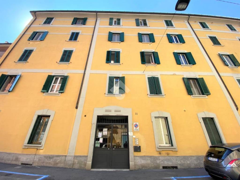 appartamento in vendita a Milano in zona Rogoredo