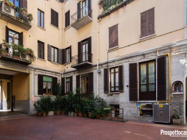 appartamento in vendita a Milano in zona Isola