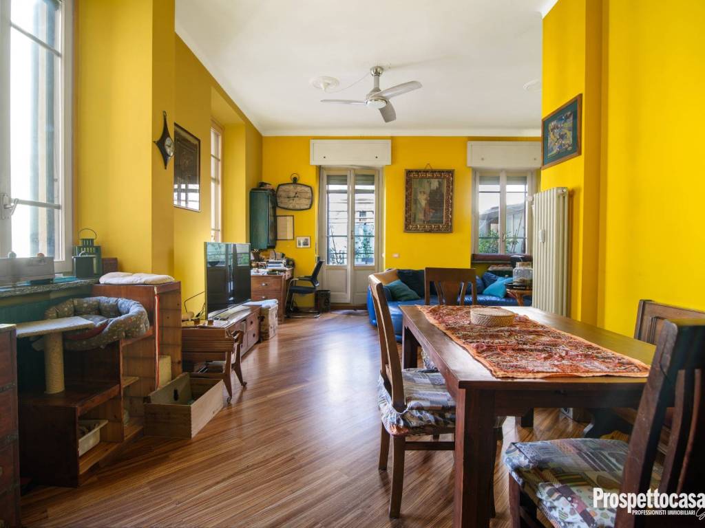 appartamento in vendita a Milano in zona Isola