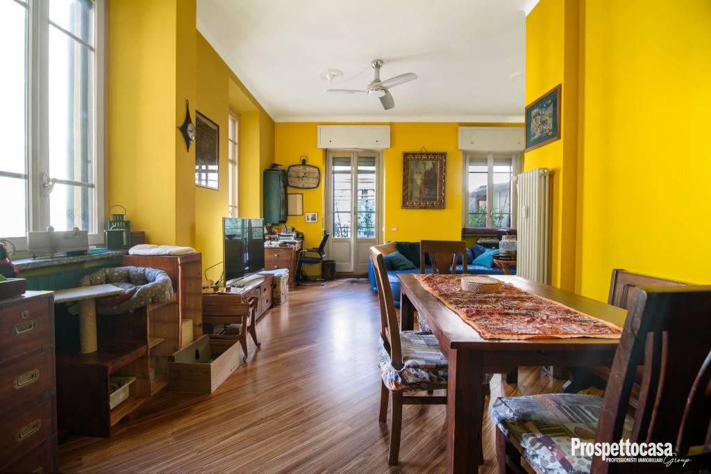appartamento in vendita a Milano in zona Isola
