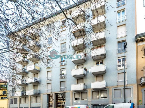 appartamento in vendita a Milano in zona Trenno