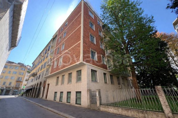 ufficio in vendita a Milano in zona Brera
