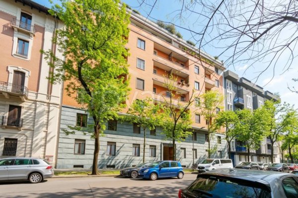 appartamento in vendita a Milano in zona Sempione