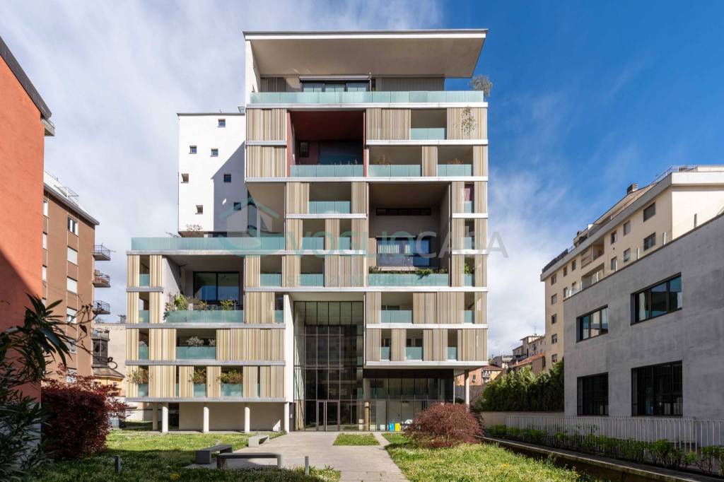 appartamento in vendita a Milano in zona Città Studi