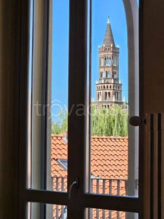 appartamento in vendita a Milano in zona Quintosole