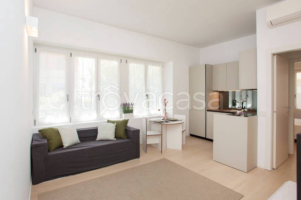 appartamento in vendita a Milano in zona Porta Venezia