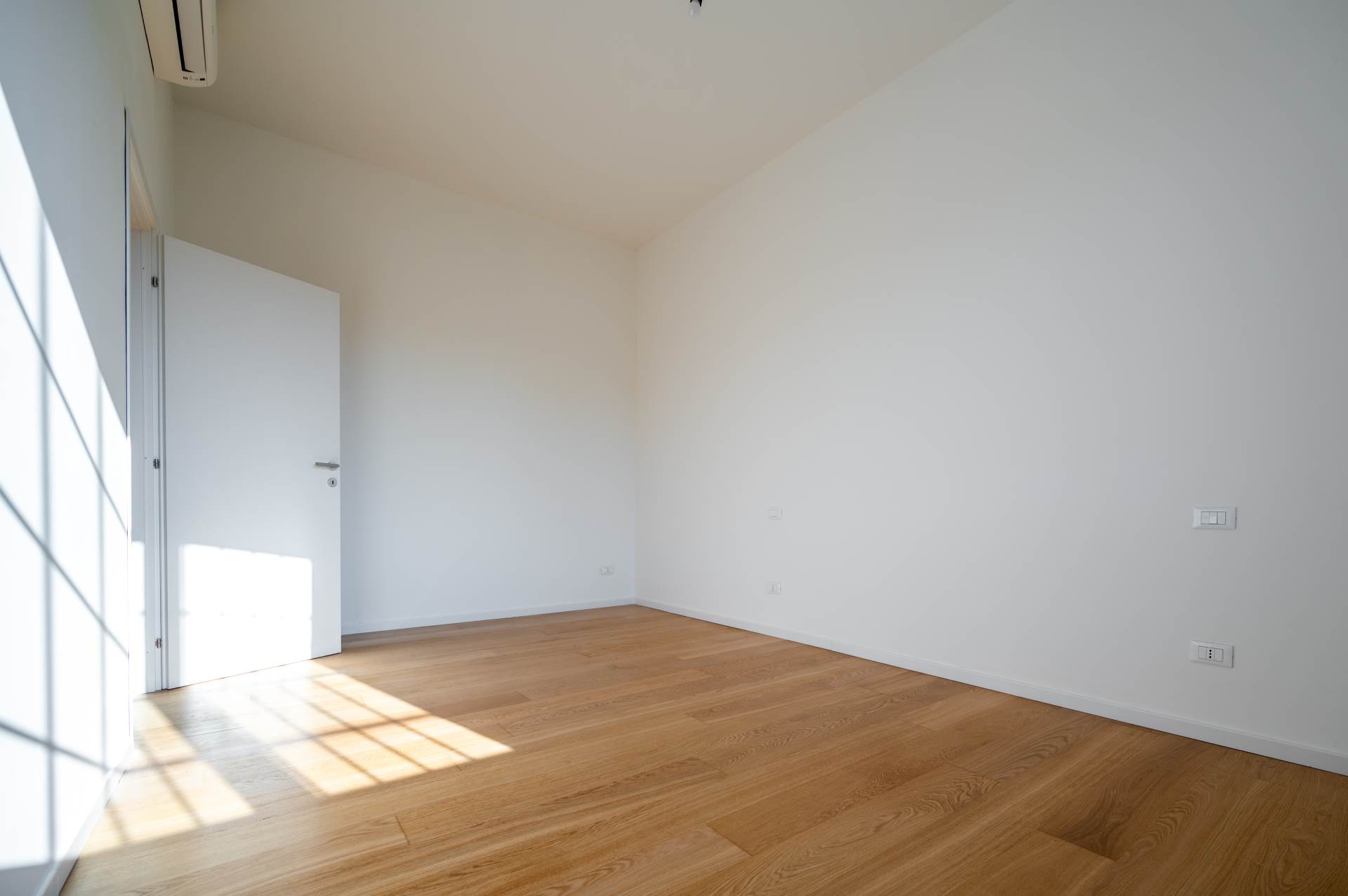 appartamento in vendita a Milano in zona Forlanini