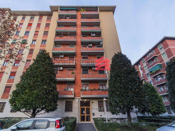appartamento in vendita a Milano in zona Corvetto