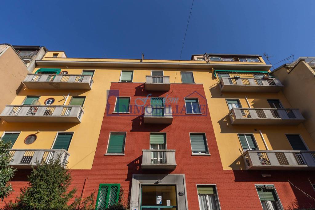 appartamento in vendita a Milano in zona Porta Garibaldi