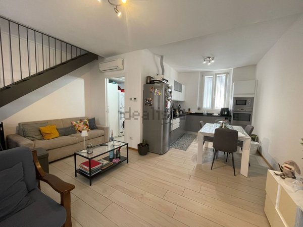 appartamento in vendita a Milano in zona Stadera