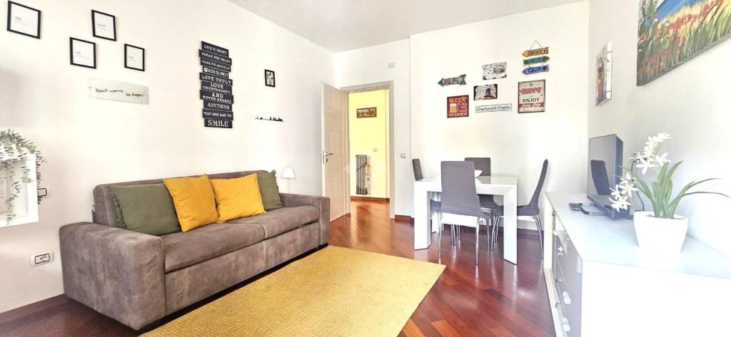 appartamento in vendita a Milano in zona Chiesa Rossa