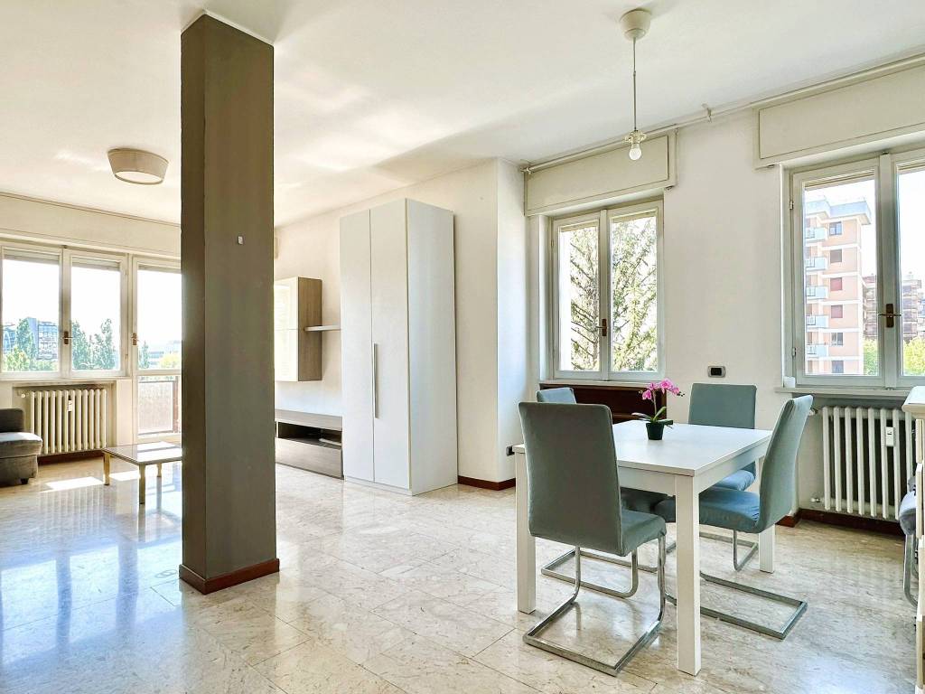 appartamento in vendita a Milano in zona Forlanini