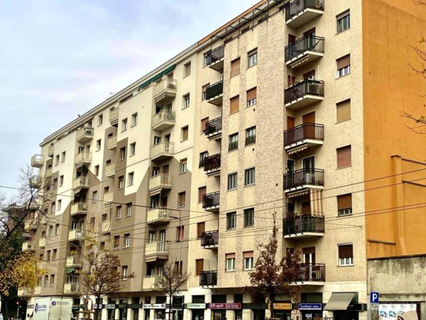 appartamento in vendita a Milano in zona Isola