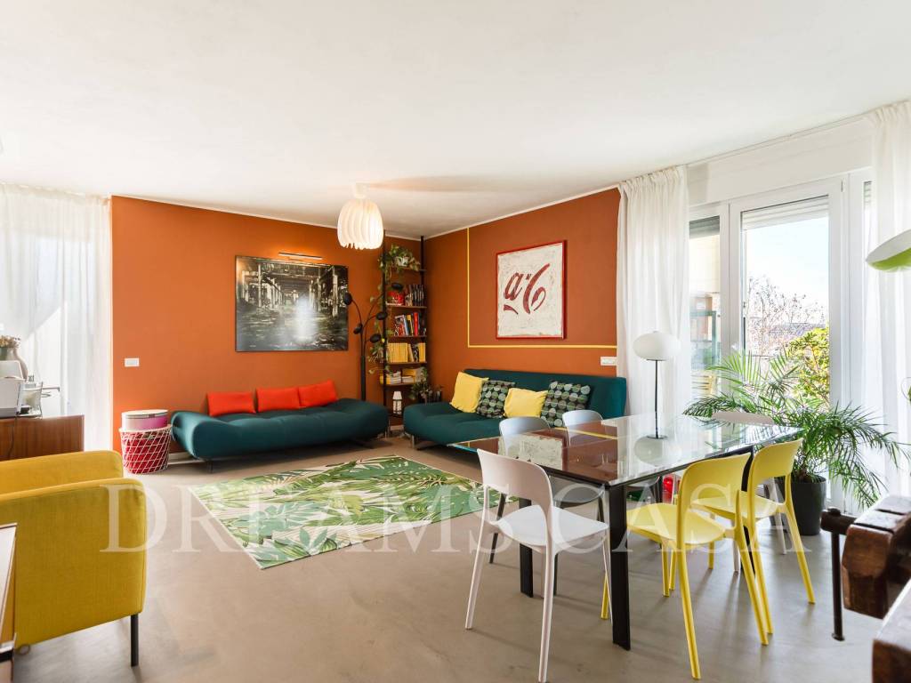 appartamento in vendita a Milano in zona Precotto