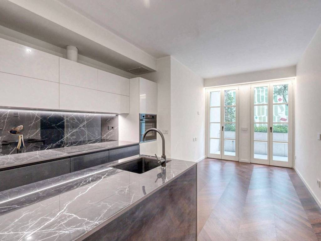 appartamento in vendita a Milano