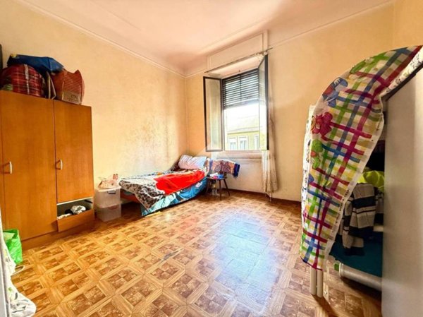 appartamento in vendita a Milano in zona Famagosta