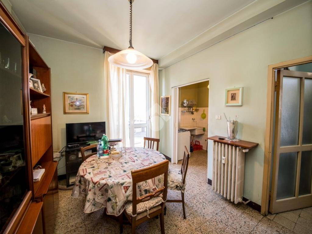 appartamento in vendita a Milano in zona Porta Vittoria