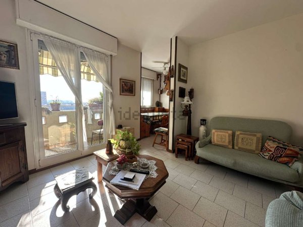 appartamento in vendita a Milano in zona Gallaratese