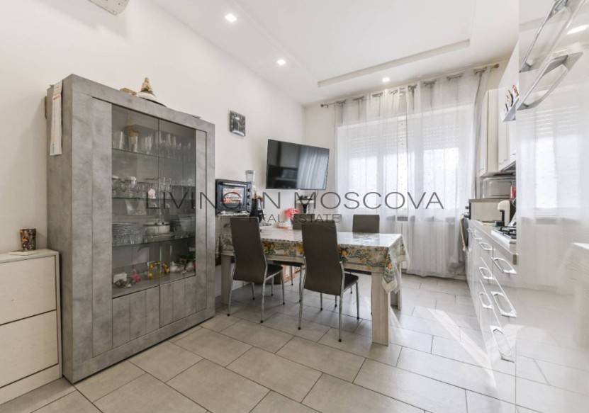 appartamento in vendita a Milano in zona Porta Garibaldi
