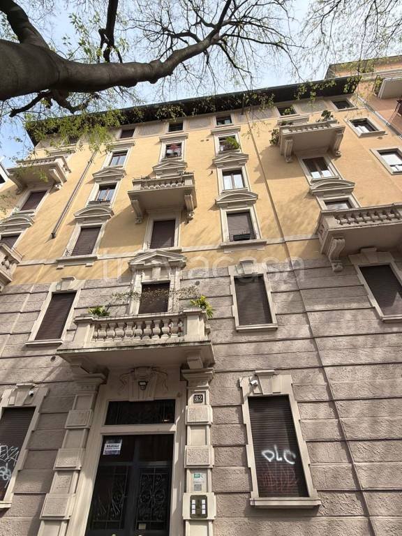 appartamento in vendita a Milano in zona Casoretto