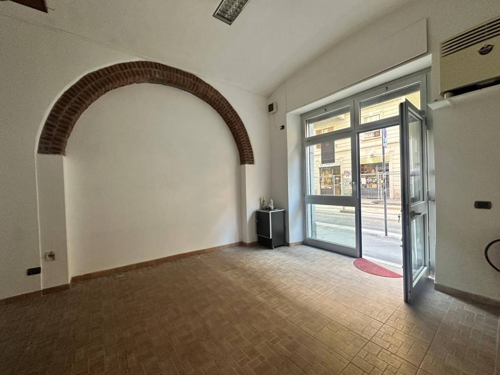 negozio in vendita a Milano