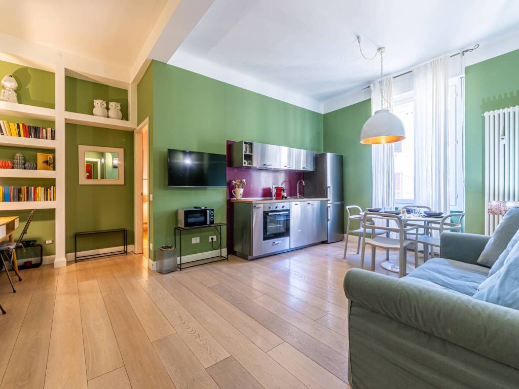 appartamento in vendita a Milano in zona Porta Ticinese