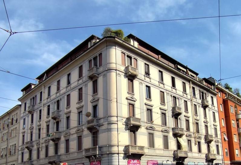 appartamento in vendita a Milano in zona Ponte Seveso