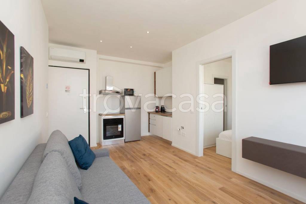 appartamento in vendita a Milano in zona Greco